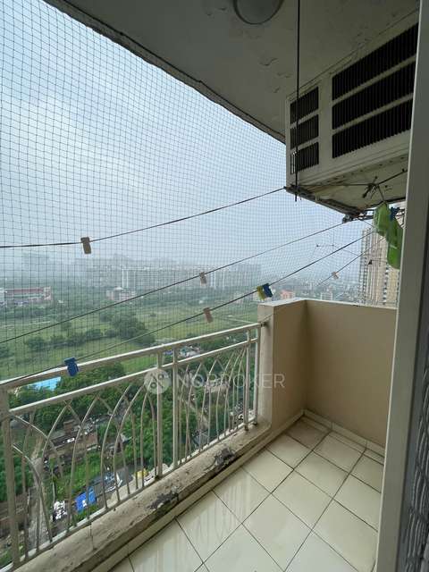 2 BHK Flat In Gaur City 2, Noida Extention For Sale  In Noida Extention