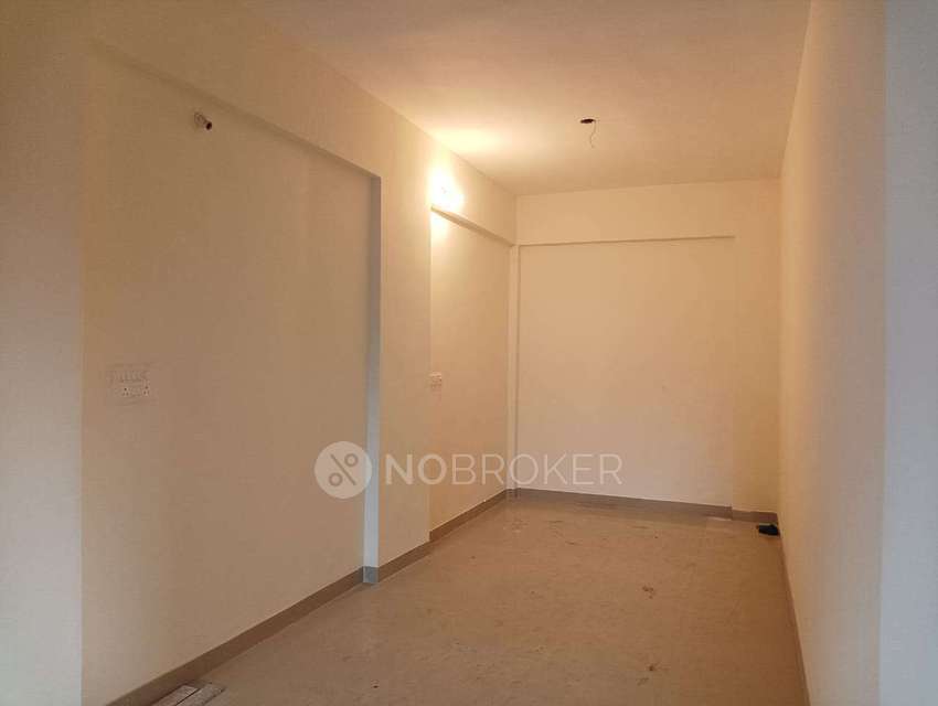 Shop in Narhe, Pune for sale 