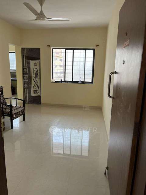 Single Room for Female In 2 BHK  In Apartment In Narhe
