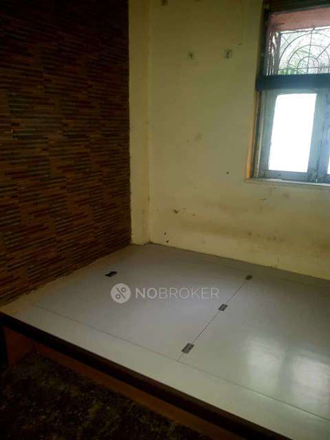 1 RK Flat In Alka Bhuvan Chs For Sale  In Dn Mhatre Road