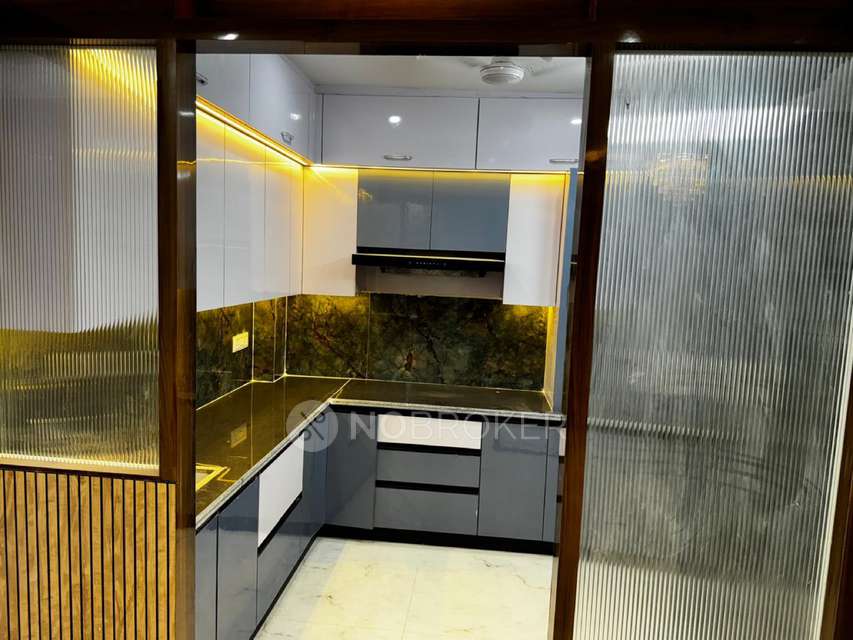 3 BHK Flat In Ud Apartment For Sale  In Hari Vihar