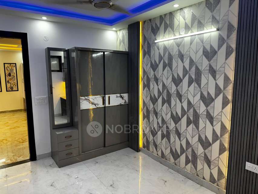 3 BHK Flat In Ud Apartment For Sale  In Hari Vihar