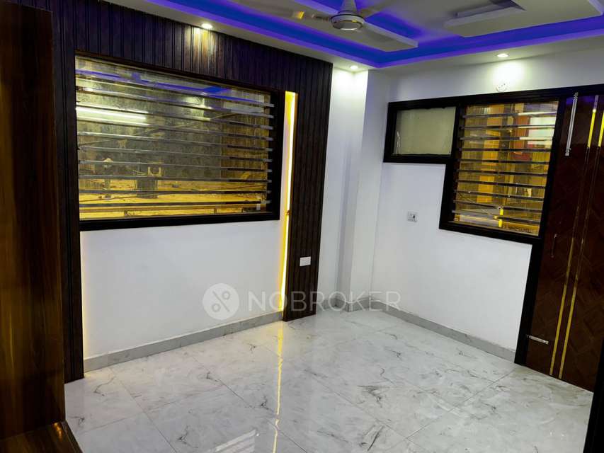 3 BHK Flat In Ud Apartment For Sale  In Hari Vihar