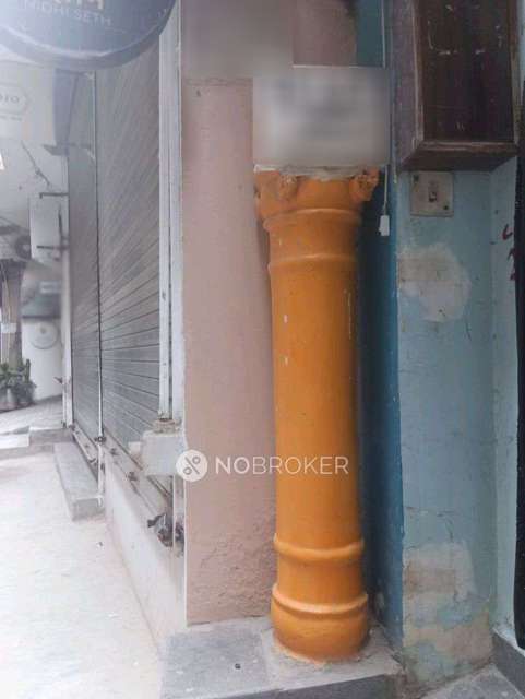 Showroom in Shahpur Jat, Siri Fort, Delhi for Rent 