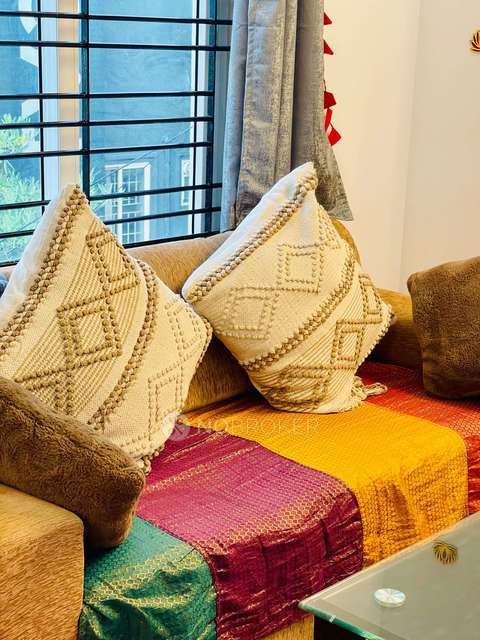 1 BHK Flat In Zodha White House for Rent  In  S.g. Palya