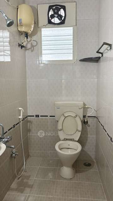 2 BHK Flat In Agp Shrirangam, Velachery For Sale  In Velachery