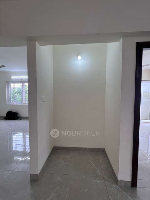 2 BHK Flat In Hallmark Sunnyside For Sale  In  Manchirevula , Narsingi