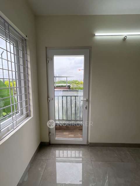 2 BHK Flat In Hallmark Sunnyside For Sale  In  Manchirevula , Narsingi