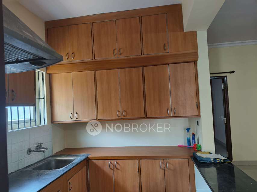 2 BHK Flat In Sai Nest, Madhapur For Sale  In Madhapur