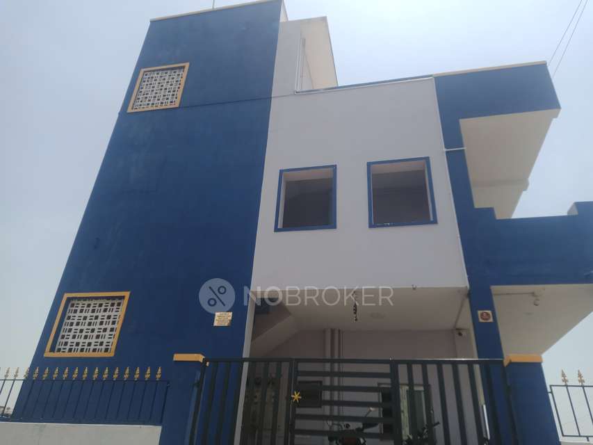 4+ BHK House For Sale  In Semmancheri