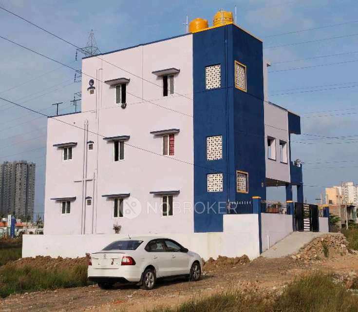 4+ BHK House For Sale  In Semmancheri