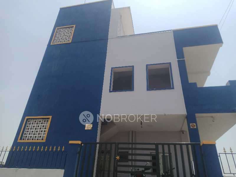 4+ BHK House For Sale  In Semmancheri