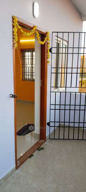 4+ BHK House For Sale  In Semmancheri