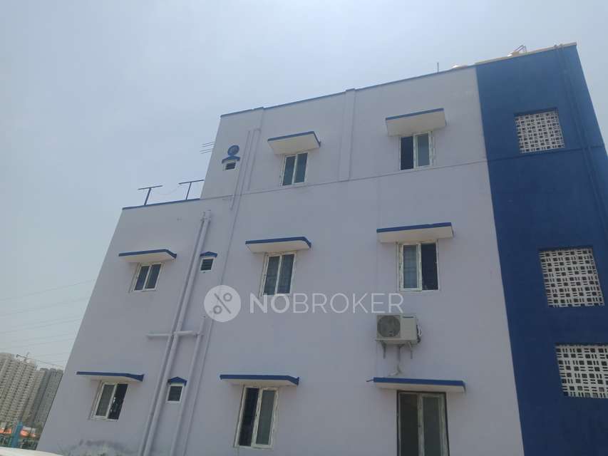4+ BHK House For Sale  In Semmancheri