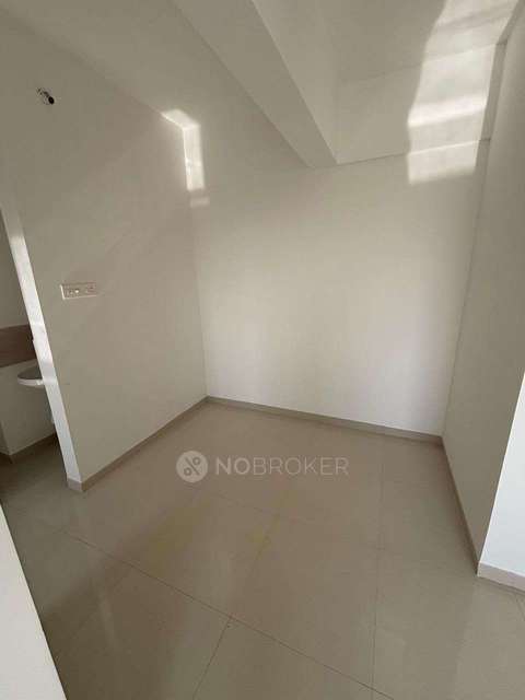 2 BHK Flat In Yashada Vantage 21 for Rent  In Pimple Saudagar