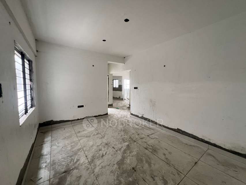 2 BHK Flat In Prominent Chourasia Revanta For Sale  In K R Puram