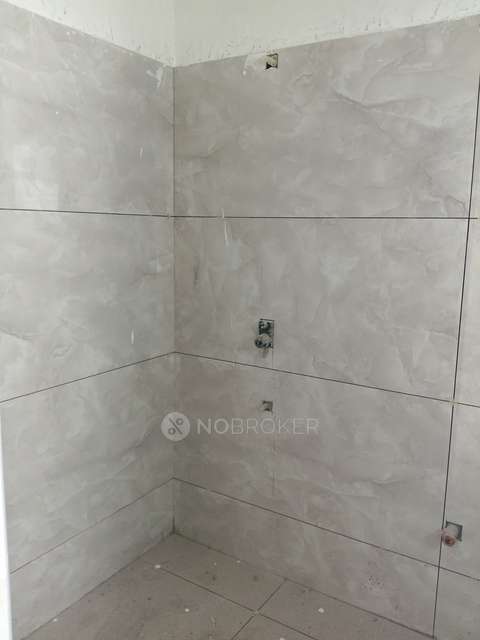 2 BHK Flat In Prominent Chourasia Revanta For Sale  In K R Puram