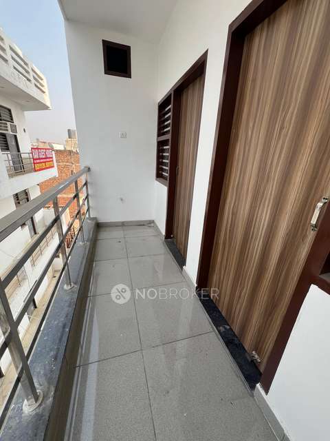 PG for Anyone in Sector 37