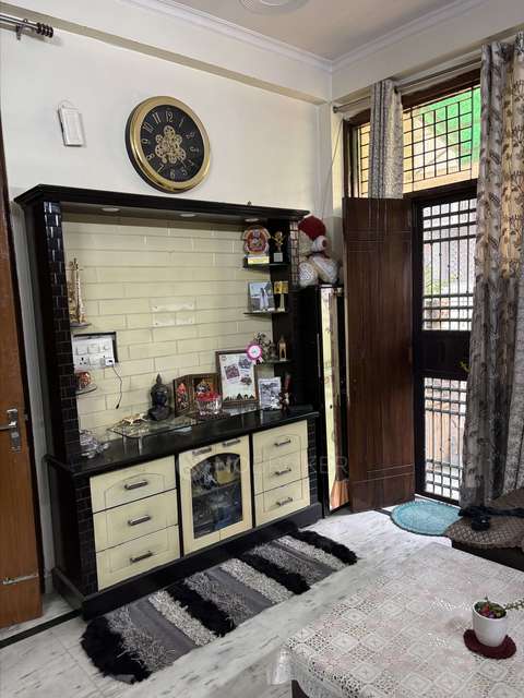 2 BHK Flat In Rwa Flat, Vasundhara For Sale  In Sector 3