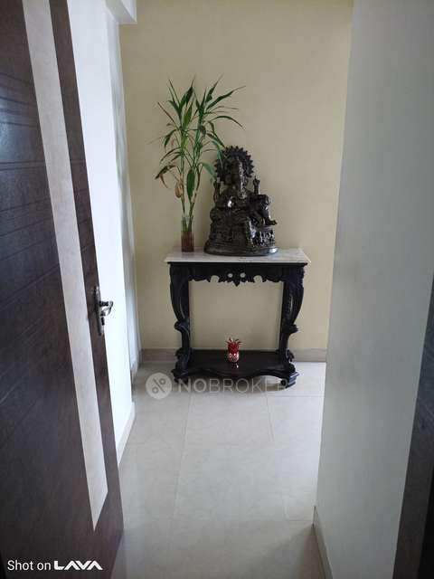 2 BHK Flat In Yogi Residency For Sale  In Borivali West