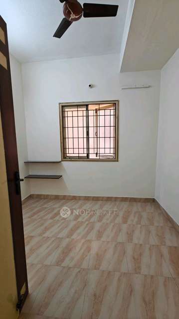 3 BHK Flat In Newel Silver For Sale  In Virugambakkam
