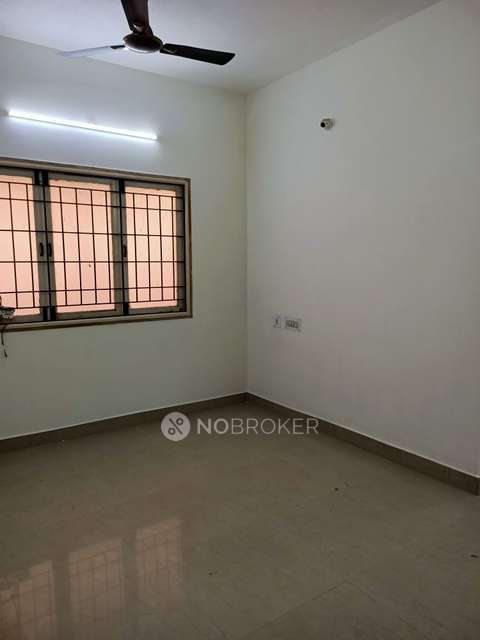 3 BHK Flat In Newel Silver For Sale  In Virugambakkam