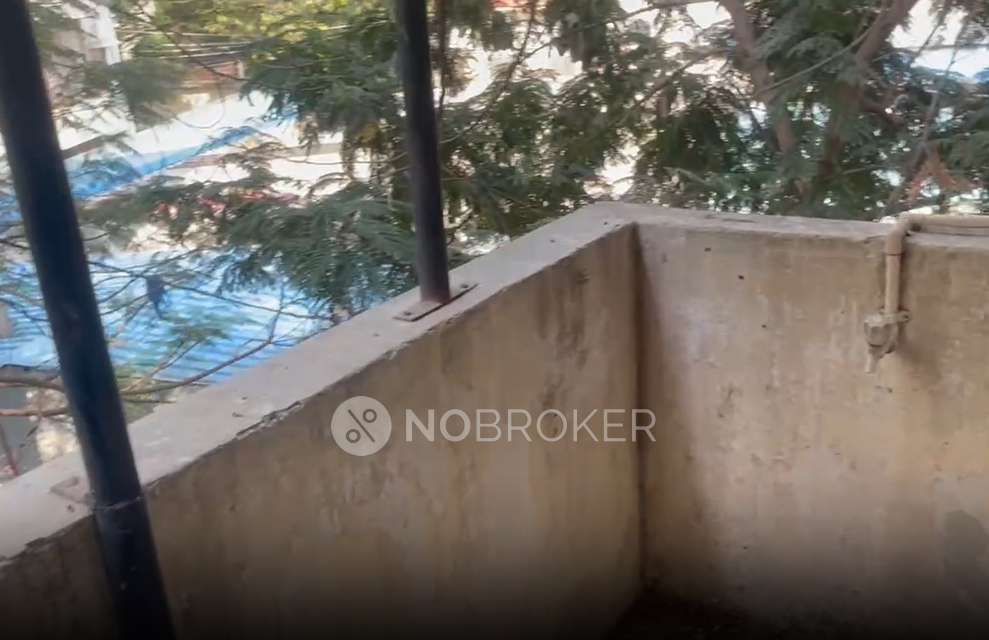 2 BHK Flat In Happy Homes Tower4  For Sale  In Attapure