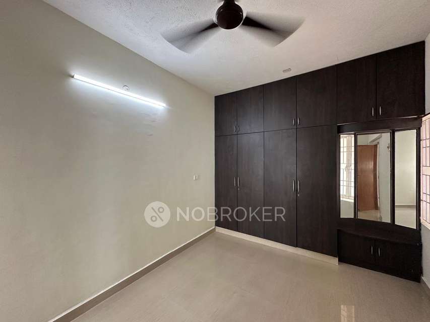 3 BHK Flat In Arjun Flats, Adambakkam For Sale  In Adambakkam