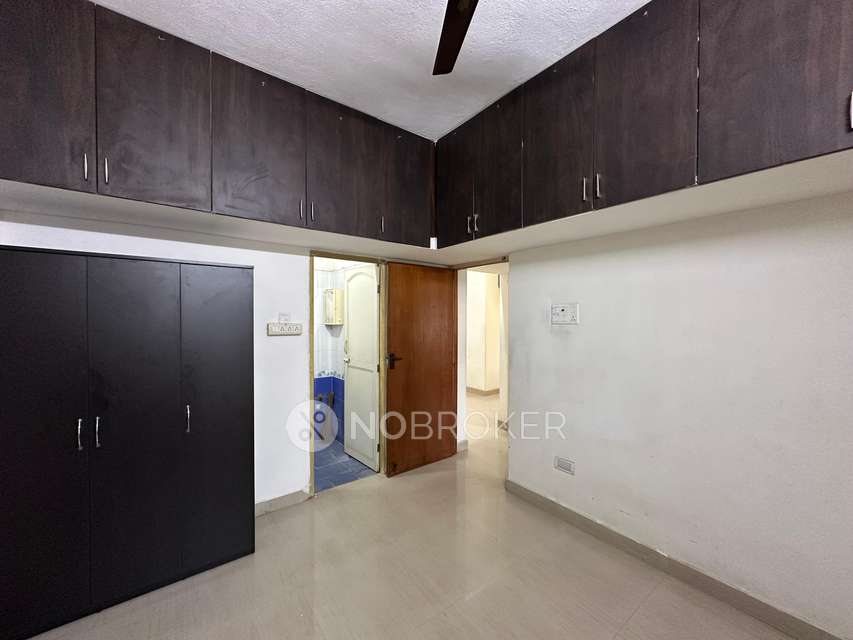 3 BHK Flat In Arjun Flats, Adambakkam For Sale  In Adambakkam