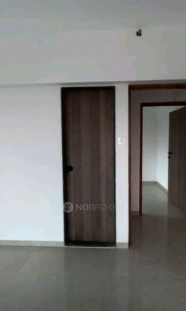 2 BHK Flat In Navrang Oasis  Siddhart Nagar No 3ram Mandir Sation For Sale  In Mrinal Tai Gore Flyover