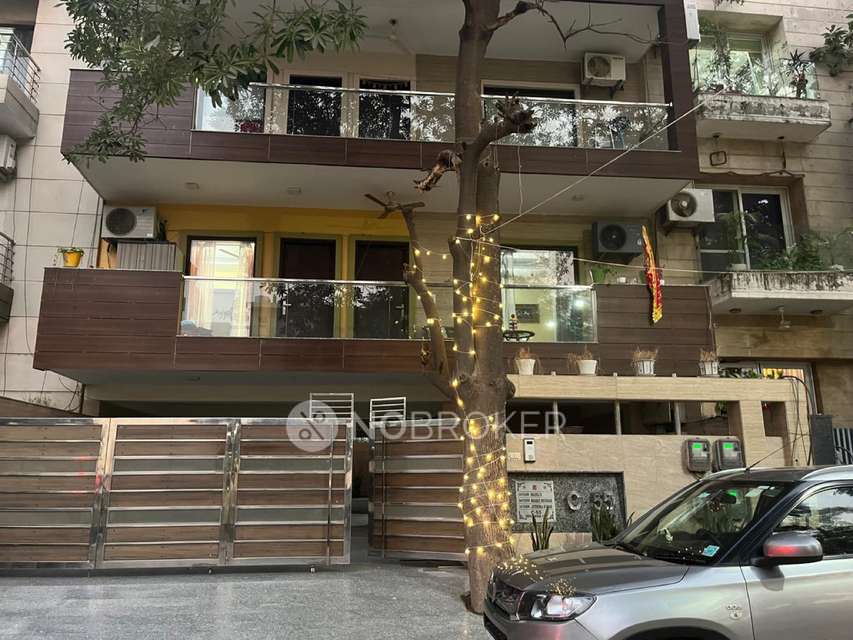 Rkay Apartment