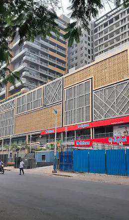 Showroom in Camp, Pune for sale 