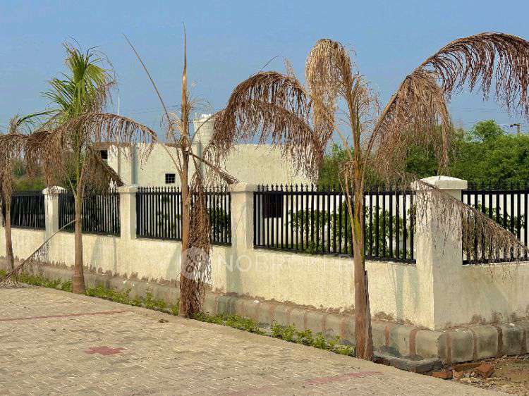 Plot For Sale  In Shree Urban City In E44, Upsidc Site C, Gulistanpur, Greater Noida, Uttar Pradesh 201311, India