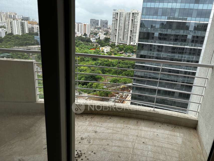 2 BHK Flat In Vascon Forest County For Sale  In Kharadi