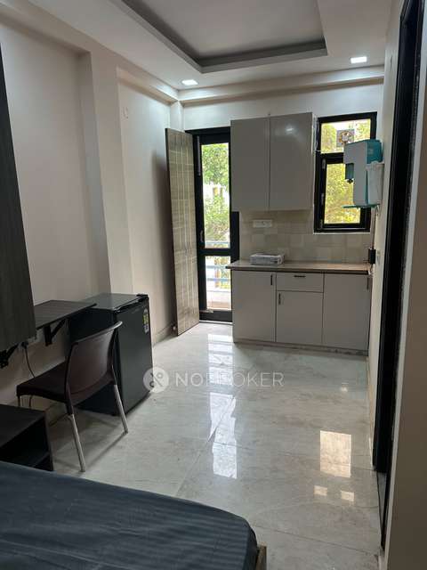 1 RK Flat In Malibu Towne for Rent  In Sector 47