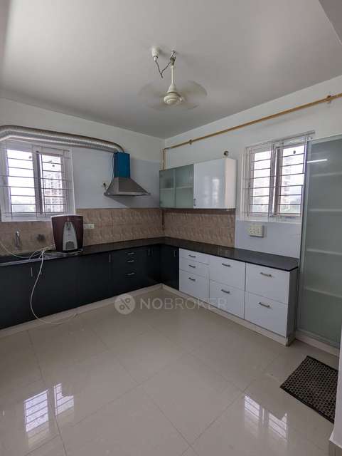 4 BHK Flat In Induscrest Apartment Complex For Sale  In Osman Nagar