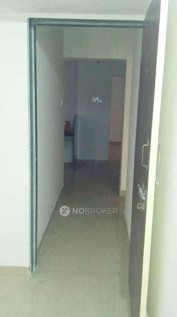 2 BHK Flat In Royal Woods Society For Sale  In Manjri Bk