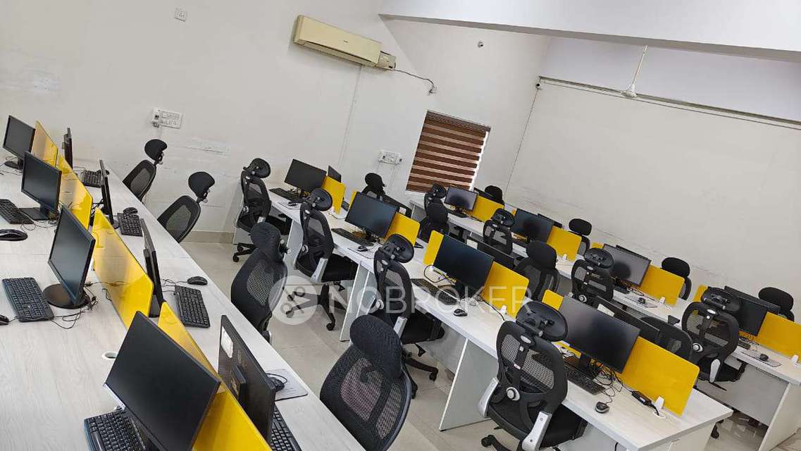 Co-Working  space in Mahalakshmi Layout Bus Stand, Bangalore for Rent 