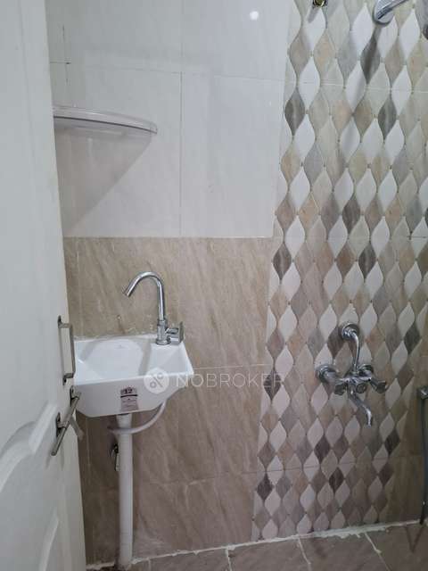 2 BHK Flat In Swapnapoorti Apartment  for Rent  In Hinjawadi