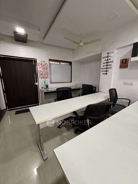 Office Space in Morewadi, Pune for Rent 