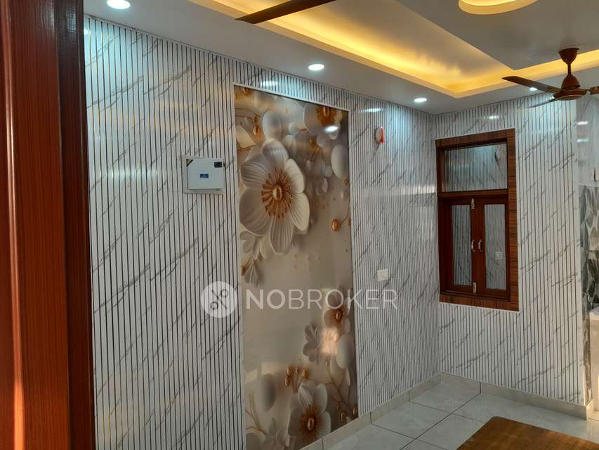 3 BHK Flat In G18a For Sale  In Uttam Nagar