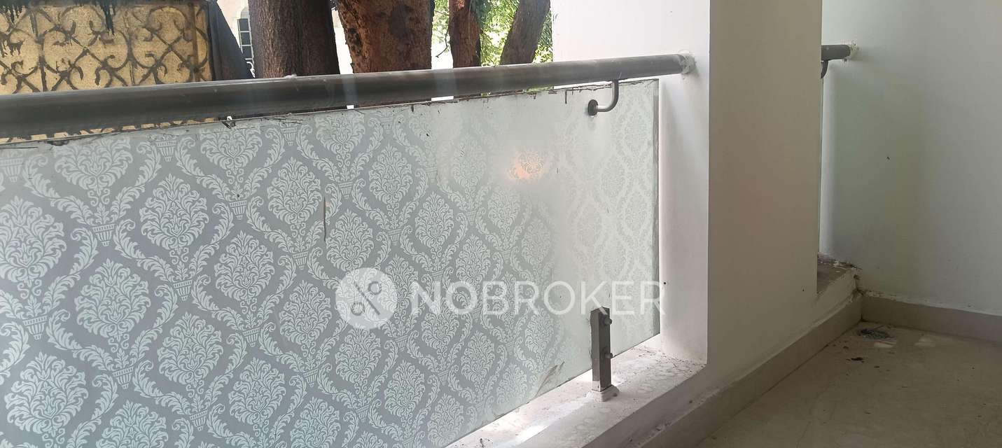 4 BHK Flat In East Wind Apartments For Sale  In Banjara Hills