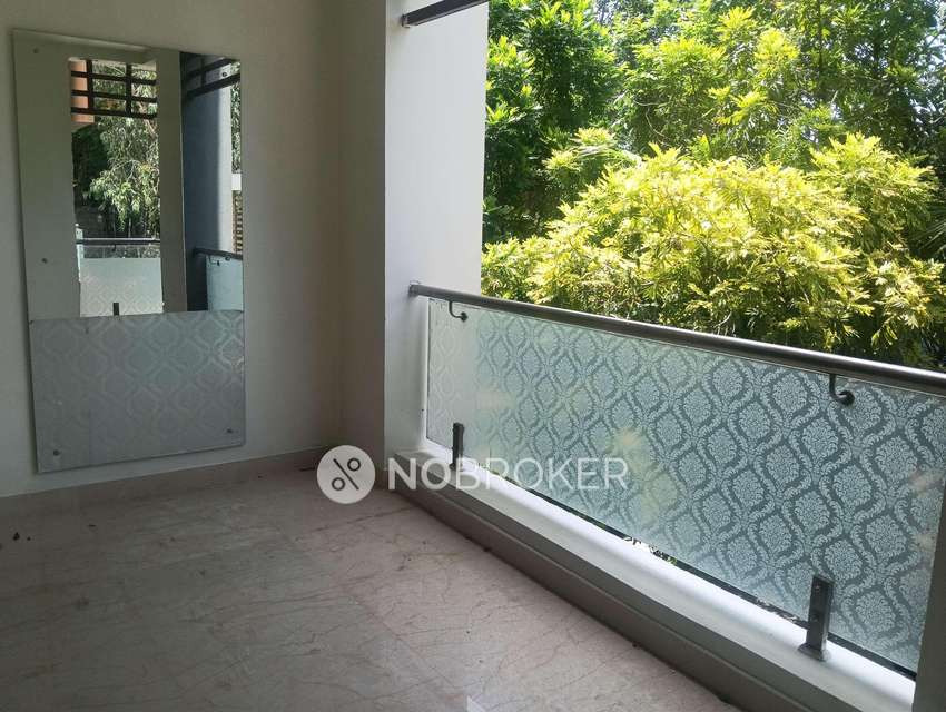 4 BHK Flat In East Wind Apartments For Sale  In Banjara Hills