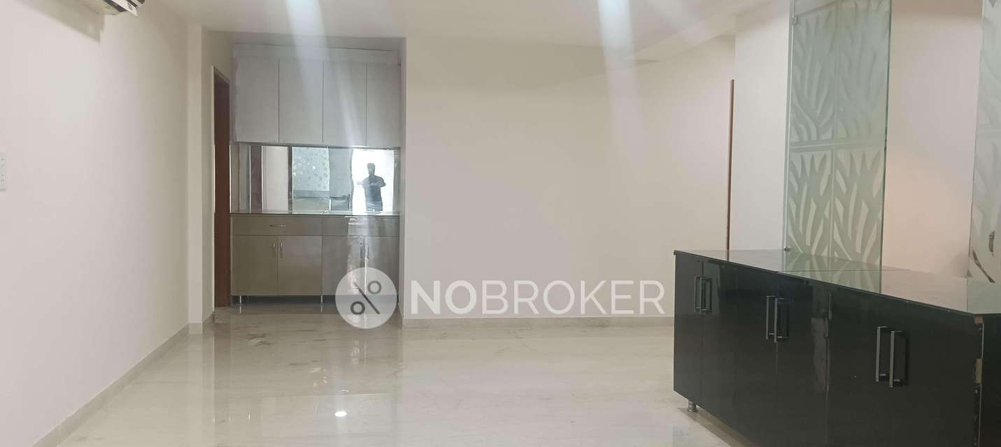 4 BHK Flat In East Wind Apartments For Sale  In Banjara Hills