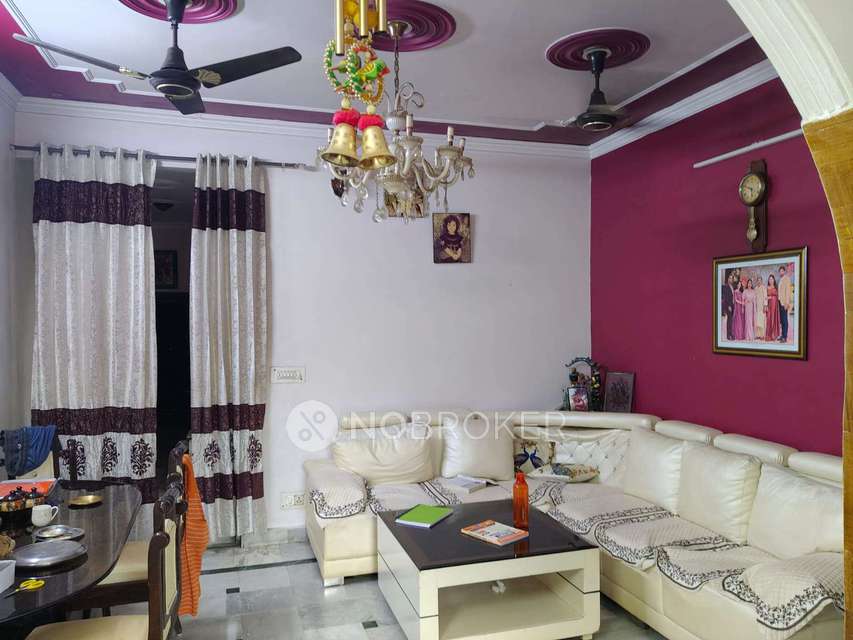 2 BHK Flat For Sale  In Tilak Nagar