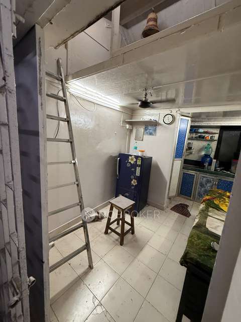 1 RK Flat For Sale  In Dongri, Umerkhadi