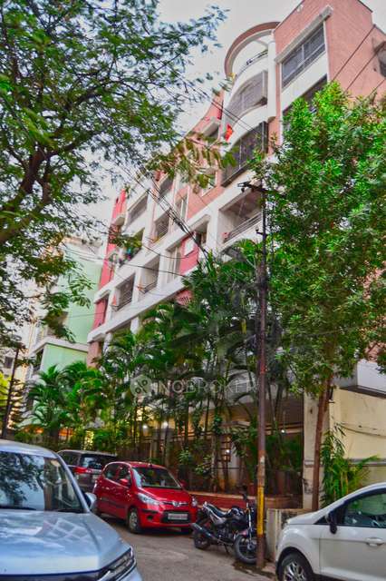 2 BHK Flat In  The Legend  For Sale  In Palace Colony Road