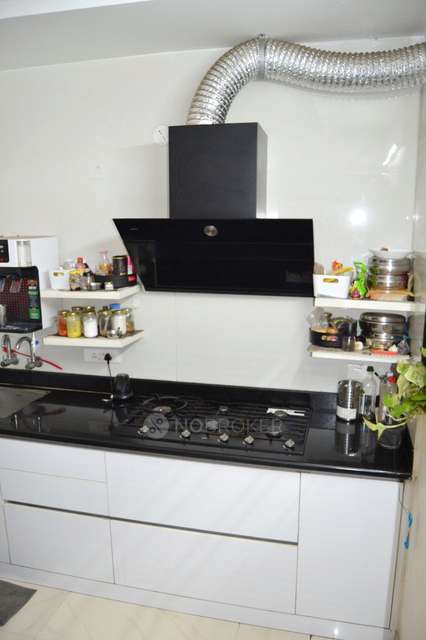 2 BHK Flat In  The Legend  For Sale  In Palace Colony Road