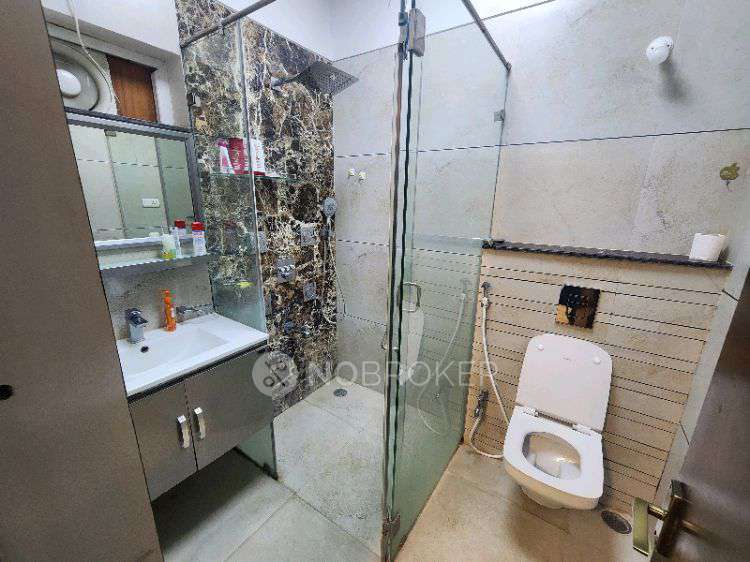 4+ BHK House For Sale  In Upperpally