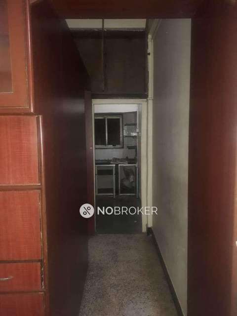 1 RK Flat In Kuntiputra Chs For Sale  In Sion